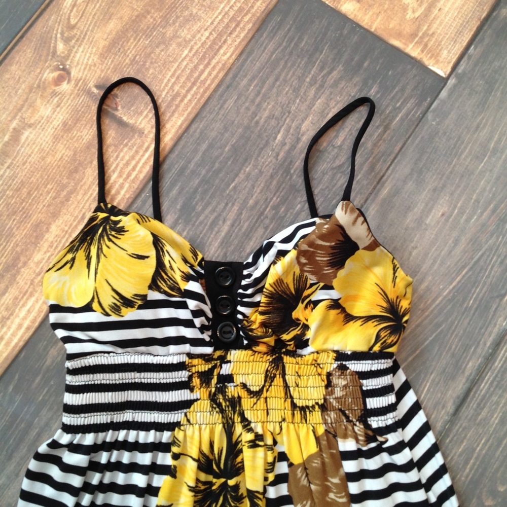 Sweet Storm Striped & Floral Dress✨Size Small - Picture 2 of 4